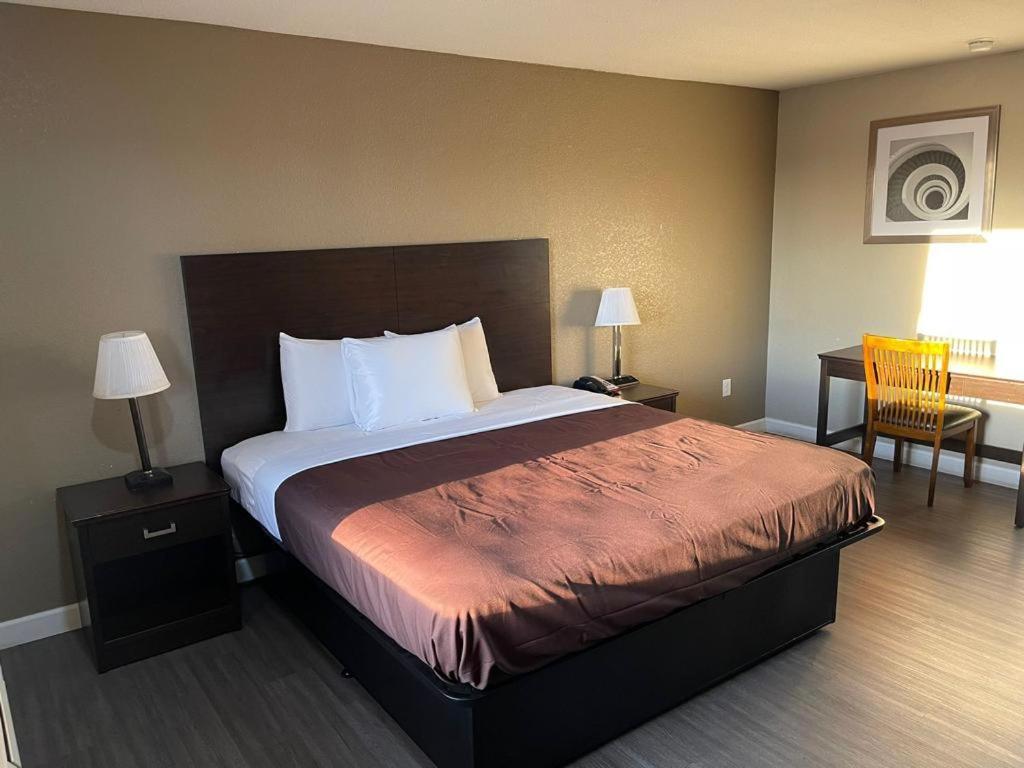 Suburban Studios Columbia - Harbison Extérieur photo